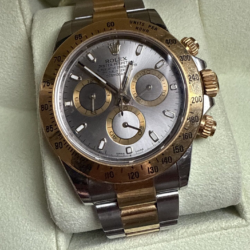 ROLEX Cosmograph DAYTONA - ROLEX Cosmograph DAYTONA