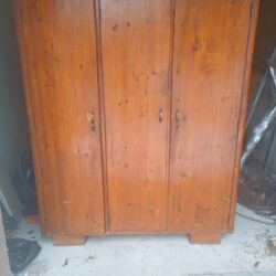 SZAFA dwuskrzydłowa - SZAFA dwuskrzydłowa