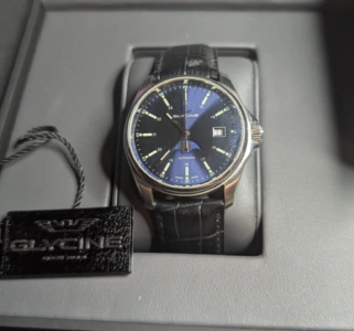 Glycine Combat